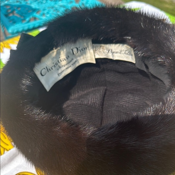 Dior Black Fur Hat with Bow - Picture 3 of 6